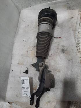 527-51139al Audi Lh Driver Side Strut 2015 A8 Sku#3970050