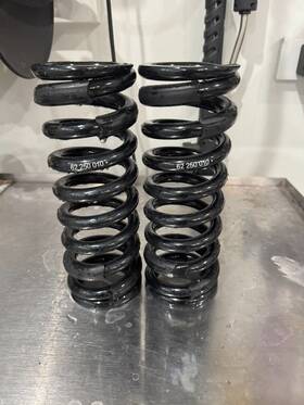 62-250-010 Bc Racing 2 Coil Springs 62mm Id 250mm Length 10k Spring Rate