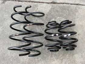 31331092657 Bmw Z3 2.5i 3.0i Roadster Front And Real Coil Spring Set 1996-2002 Oem