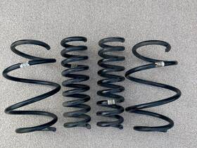 31337847701 Bmw Genuine Front And Rear Right Left Coil Springs F82 2015-2020 M4
