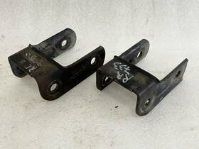 199.gm8f06 Chevrolet Truck 2004 2005 2006 2007 2008 Colorado Crew Cab Rear Leaf Spring Brackets