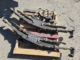 518-00413 Chevrolet Truck Used 1999 C3500hd Pair Rear Leaf Springs 10 Shipped 19.5 Inch Wheel 91-02