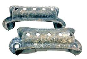 14044557 Corvette 1984-1987 Chevy Front Leaf Mono Spring Mounting Brackets Oem