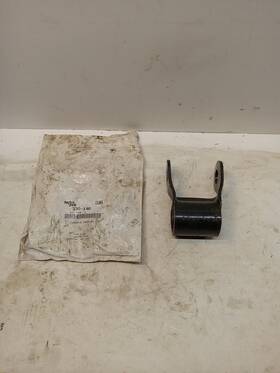 330-146 Dayton 330146 Spring Shackle Brand New/old Stock