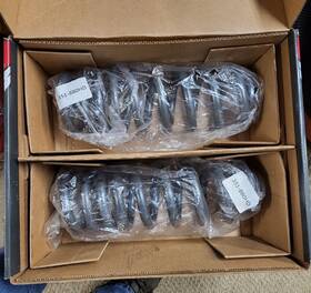 351-880hd Dayton Parts Cargomaxx Coil Springs Ford E Series Front