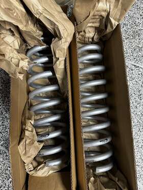 E30-35-060-01-20 Eibach Gen3 Raptor 2021 Pro Lift Kit Front Leveling Springs