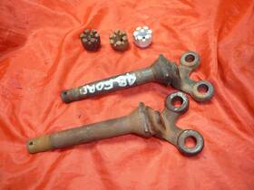 21a-3032 Ford Spring Perch Bolt 1942-1948 Mercury W-nuts Pair
