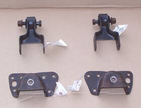 Ford #248 #252 #237 #234 87-91 F250 F350 Front Axle Leaf Spring Shackles And Frame Brackets Oem