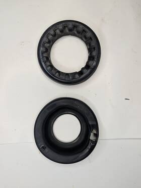 3m51-5599-be Ford 2012-18 Focus St Lft/rht Rear Coil Spring Lower&upper Mount Insulator Oem