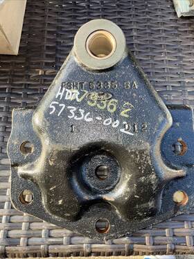 F3ht-5335-ba Ford 57336-002 Oem Leaf Spring Front Hanger F3ht-5335-ba. Hdr