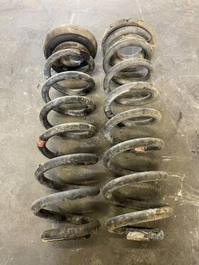 5c34-5310-add Ford 2019 F250 F350 Front Left Right Suspension Springs Pair Oem
