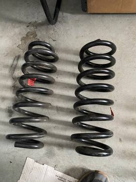 5c3z-5310-e Ford 2 Nos Oem 1997 F250 Truck Suspension Code K Front Spring Set Pair 5c3z-e