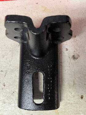 7c3z-5700-a Ford Oem Rear Frame Leaf Spring Overload Bracket F350 F450 F550