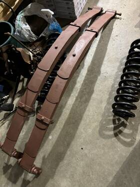 C7ta-5310e Ford 1969 Highboy Rear Leaf Springs F250 Oem No Shipping C7ta-5310 Stock Read