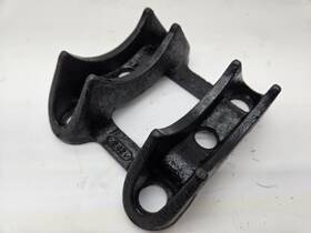 E8ta-5796-aa Ford 1999-2004 F450 Super Duty Dana 80 Leaf Spring U Bolt Plate Mount Bracket