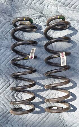 Lc3c-5310-amb Ford Oem 2023-2024 F250 F350 Superduty Front Coil Springs 4x4