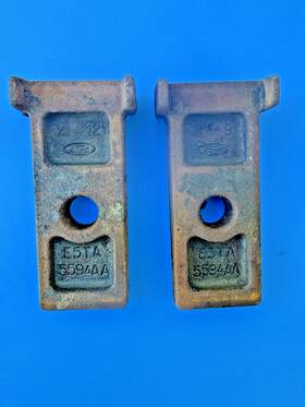 Ford Oem E5ta-5594-aa 1985-1997 F350 Sterling 10.25 Rear Axle Leaf Spring Spacers X2