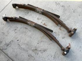 518-00675 Ford Truck Used 2005 F350 Pair Rear Leaf Springs 6 Code C Shipped As Shown