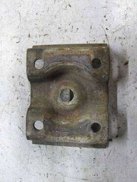 518.fd8596 Ford Truck One Rear Leaf Spring Bracket Fits 96 F150 Pickup