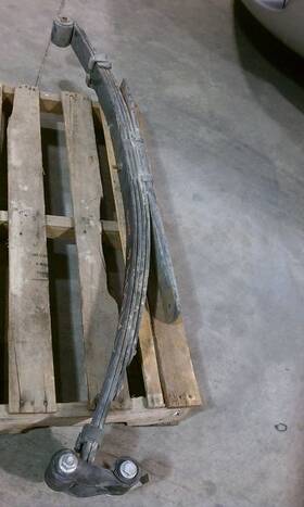518.fd8m07 Ford Truck 07 F250 Super Duty Rear Leaf Spring 8983