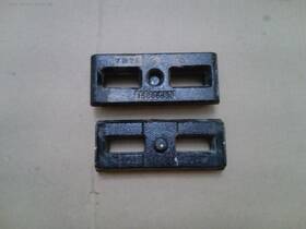 15885530 Gm 2-2007 - 2013 Silverado Rear Leaf Spring Plate Spacer Block Oem Bin Fs