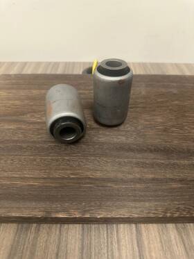 52067 Hino Leaf Spring Bushing Front And Rear Positioning