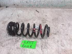 517-10500 Hyundai 2024 Santa Fe Driver Or Passenger Side Rear Coil Spring Oem