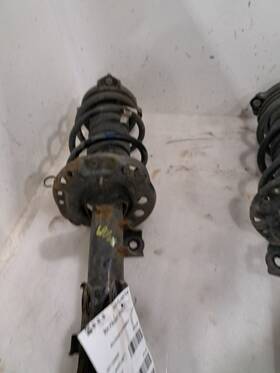 527-12006r Hyundai Rh Passenger Side 2023 Elantra Strut Sku#4403827 527-12006r Hyundai Rh Passenger Side 2023 Elantra Strut Sku#4403827