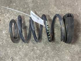 553304z040 Hyundai Used Rear Coil Spring Fits 2013 Santa Fe Swb Sport Awd Grade