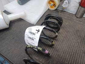 55330k2000 Hyundai Rear Coil Spring Fits 20-23 Venue 2915489