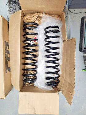 1508350 Jeep 3.5 Inch Front Coil Springs 2007-2020 Jk/jl And Gladiator 2.5 Spring 2020