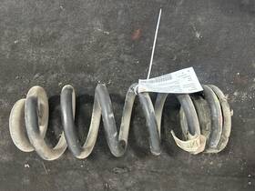 68029662ad Jeep Used Rear Coil Spring Fits 2012 Grand Cherokee Without Electronic Load Le