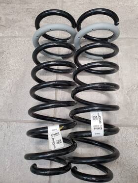68506384ab Jeep 2020-2024 Gladiator Jt Rubicon Suspension Front Coil Springs Oem