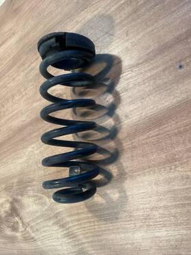 55335c6022 Kia 55335c6212 2016 - 2020 Sorento Fwd Rear Left Or Right Side Coil Spring Oem
