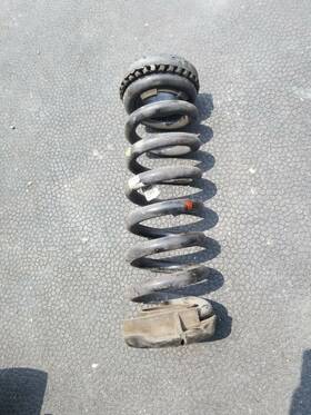 673002079 Maserati 2014 2015 2016 2017 Ghibli Rwd Rear Right Passenger Coil Spring