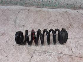 517-61716 Mercedes-benz Fits 16-19 C-class Oem Rear Coil Spring C43 Driver Or Passenger Side