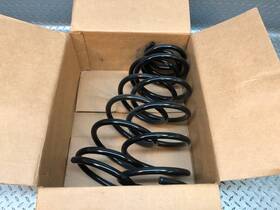 81020 Moog 99-00 Ford Windstar Front Left Right Coil Springs Spring Nos