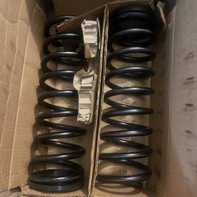 Cs-8554 Pst 1974-77 Ford Maverick 75-77 Mercury Comet Front Coil Springs
