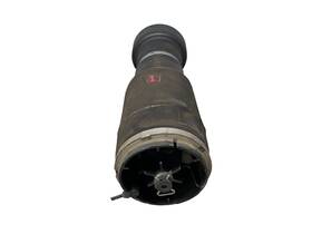 L8b2-5580-aa Range Rover 2020-2022 Land Defender Rh Right Rear Air Suspension Spring 35k Miles
