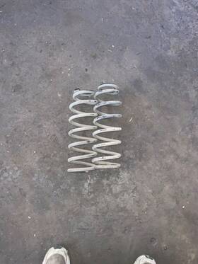41111-52d00 Suzuki 2004 Xl7 Rear Spring Coil Grand Vitara 01-04 Shocks