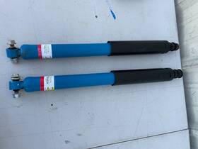 48530-8z077 Toyota 635279. Tacoma 4x4 2015-2023 Rear Rh Lh Shock Absorber Oem 48530-8z077 Toyota 635279. Tacoma 4x4 2015-2023 Rear Rh Lh Shock Absorber Oem