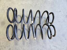 Ome-863x Toyota Fzj80 Land Cruiser Rear Coil Springs Left Right Old Man Emu Ome Lift Set