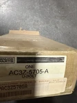 Oem Ford Rear Leaf Spring U-bolt AC3Z-5705-A F-250 05-10 F-350 05-07 Srw Rwd. Fixed Price $33.15.