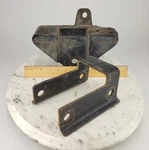 99-00 Ford F250 F350 Passenger Front Leaf Spring Hanger Bracket YC35-5341-BB. Fixed Price $124.95.